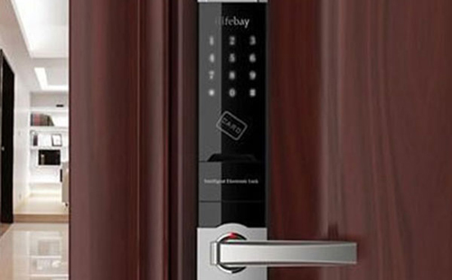 京山24小时上门开锁公司