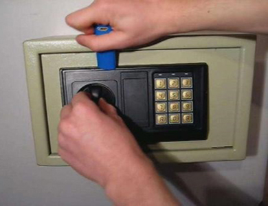 京山24小时上门开锁公司